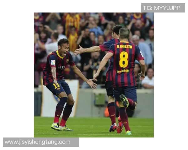 足球进球庆祝手势的多样性与文化意义探讨